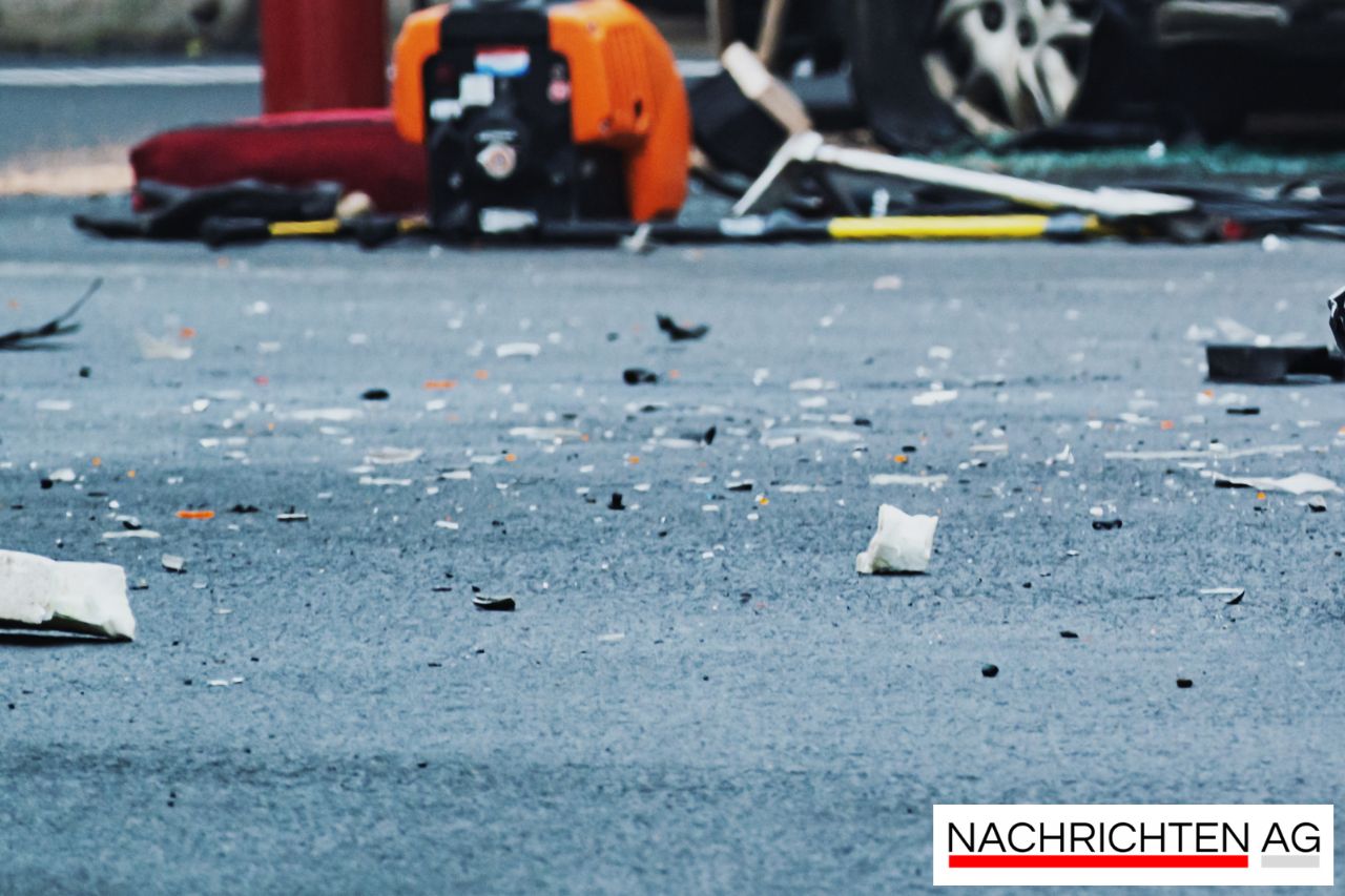 Frau überschlägt sich mit Auto - Unfall auf Landstraße in Ansbach!