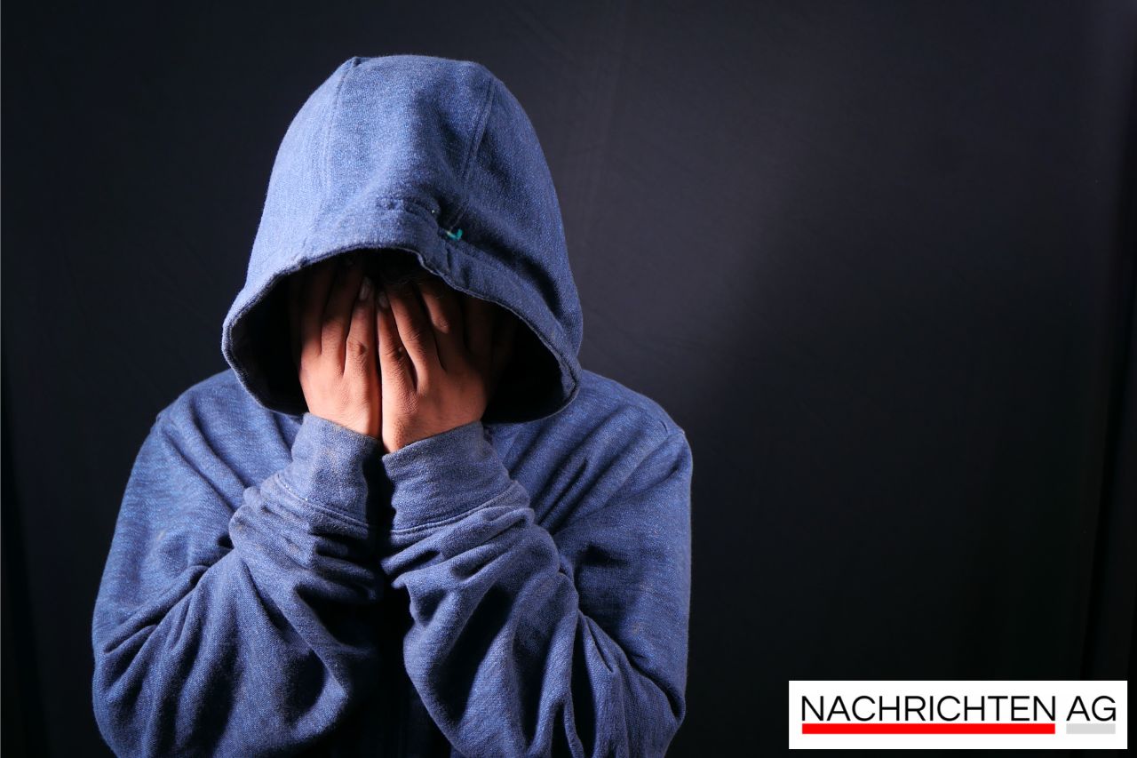 Junge Melina aus Miesbach nach Tagen der Suche wohlbehalten gefunden!