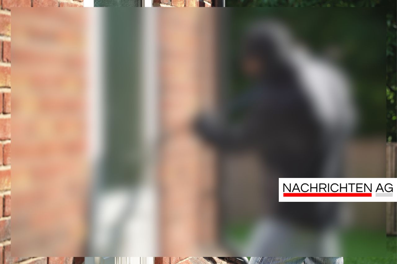 Einbruch im Heckenweg: Täter flüchten vor Hauseigentümer!